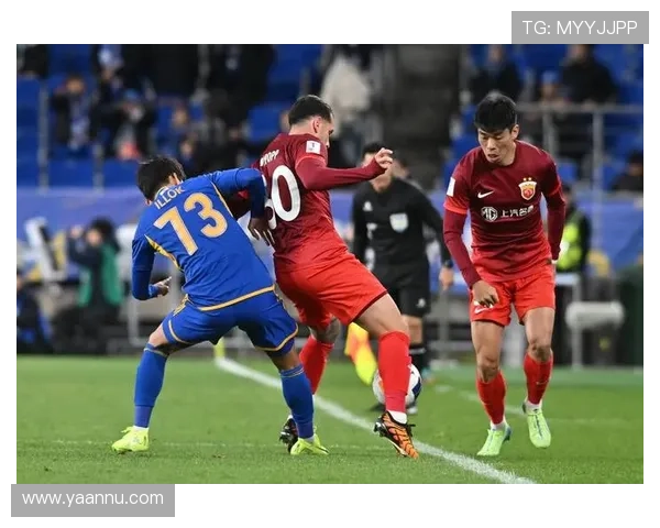 亚冠赛场上海海港面临南方球队强劲挑战难以突破困境