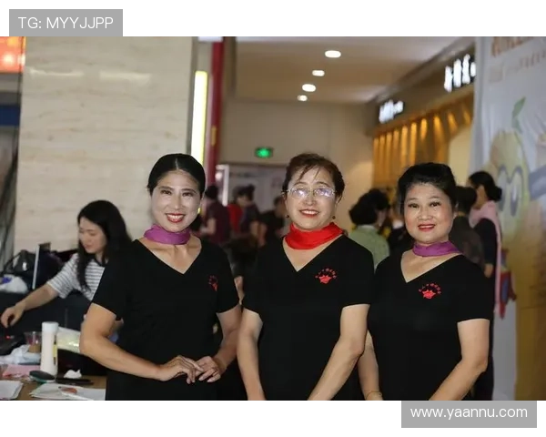 十月庆生,岁月如歌,热爱生活的每一天依然闪耀光芒